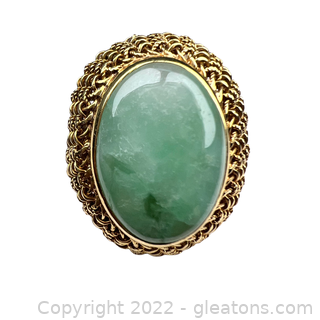 18kt Yellow Gold Jade Ring