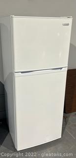 Vissani Apartment Size Refrigerator