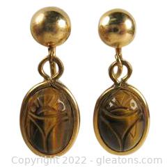 Circa 1950’s Carved Tiger Eye Scarab 12K Gold Filled Screw on Earrings 