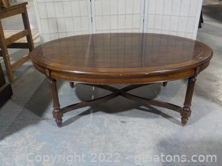 Oval Coffee Table by Gordon’s Furniture of Tennessee