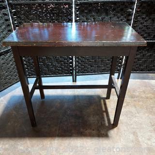 Traditional Rectangular Accent Table
