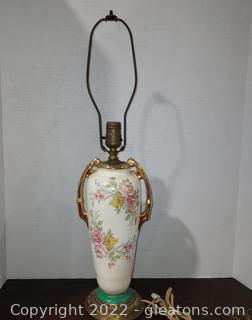 Lovely Porcelain Table Lamp