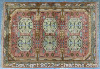 Lovely Hand Knotted Wool Area Rug