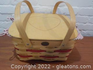 Peterboro Co. Kitchen/Picnic Basket with Liner; 2 Handles