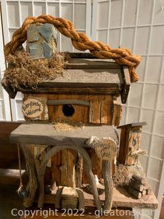 Everybirdy Welcome in this Rustic Rope Handled Bird House 