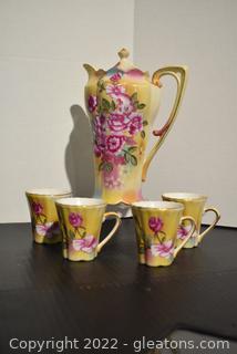 Limoges - Style Chocolate Pot with 4 Chocolate Cups 