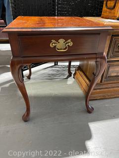 Gordon’s Fine Furniture Accent Table w/1 Drawer & Brass Hardware 