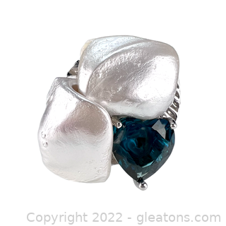 Nice Faux Baroque Pearl & Blue Crystal Ring