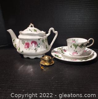 Gorgeous Arthur Wood and Son Teapot with Cup, Saucer,and Plate