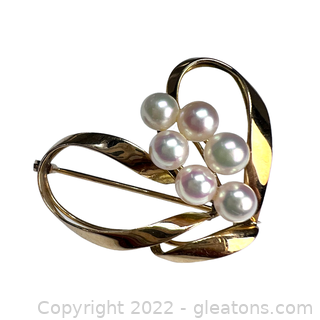 14kt Yellow Gold Cluster Cultured Pearl Brooch