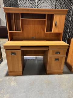 Oak Wood Desk 