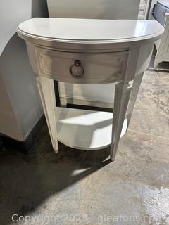 Stone & Leigh Demi Lune White Accent Table w/1 Drawer 