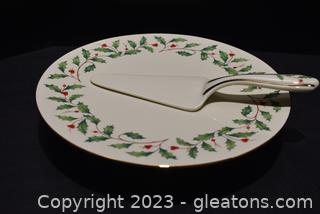 Lenox Holiday Round Cake Plate with Server-Holly Berries