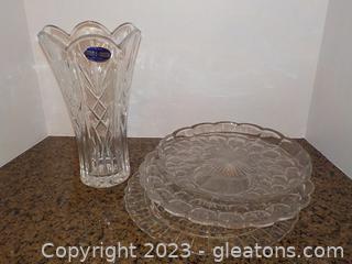 De Plomb 24% Lead Crystal Vase; and 3 Clear Glass Serving Plates
