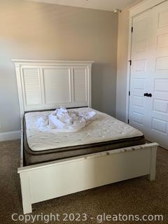 Queen Size White Bed Frame by Belmar-RTG