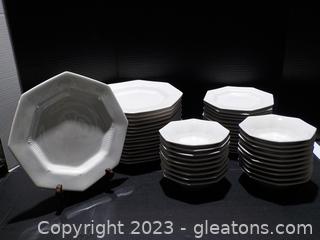 Plates and Bowls From the Nikko Classic Collection-Japan