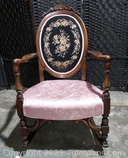 Lovely Victorian Rocking Chair 