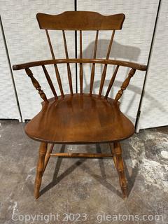 Nichols & Stone Oak Bow Back Windsor Arm Chair 