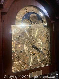 Beautiful Ridgeway Grand Father Clock 