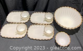 10pcs Milk Glass with Gold Rums 