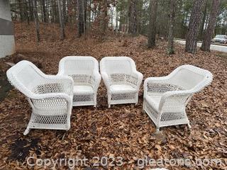 White Resin Outdoor Arm Chairs 