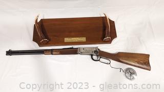 Winchester US Bicentennial ’76 Model 94 with Custom Wall Rack and Box 