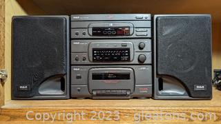 RCA Compact Disc Player with Amplifier/Turner & Cassette Deck 
