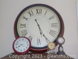 Timely Lot of 4 Clocks