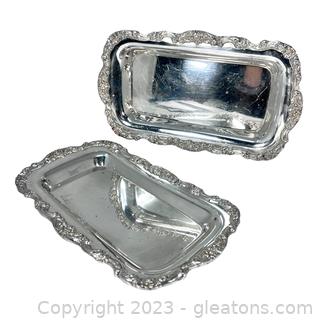 Set of 2 Beautiful Silver Plated Trays