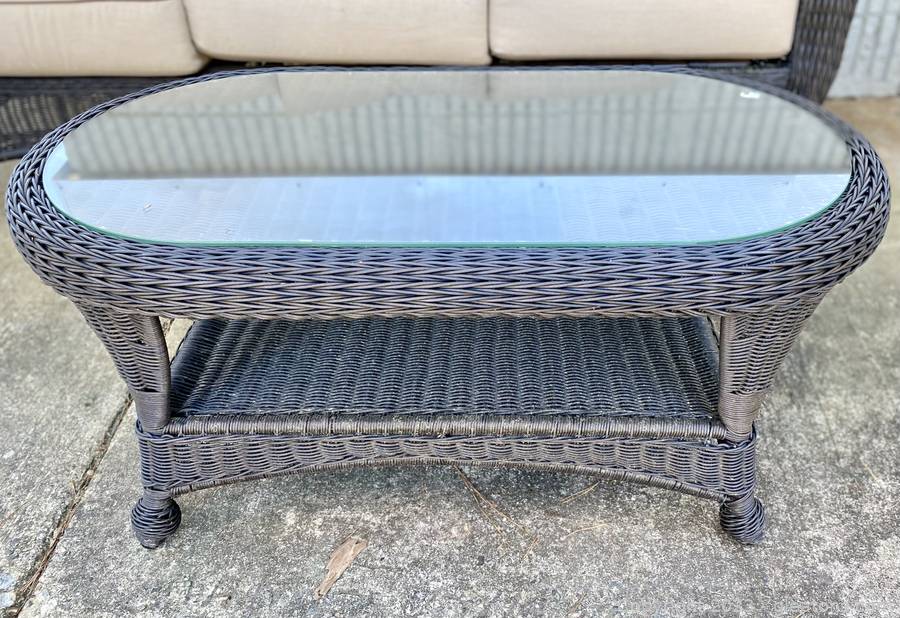 Outdoor Furniture and Home Decor Sale and Online Auction