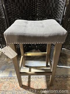 Lovely 30” Counter Stool with Gray Upholstered Seat 