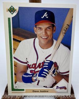 Gleaton's, Metro Atlanta Auction Company, Estate Sale & Business  Marketplace - Auction: Lifelong Collection of Exceptional Baseball Cards  More Items added Daily - Sale and Online Auction ITEM: Steve Avery -  Atlanta Braves