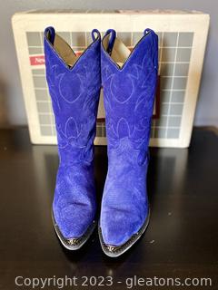 Don't Step On My Vintage Blue Suede Dingo Western Boots