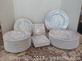 "Sur la Table" Melamine Plates (Look like Ceramic Plates)
34pc