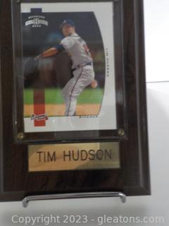 Framed Tim Hudson Braves Baseball Card