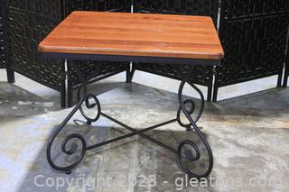 Charming Wooden & Metal End Table with Scroll Design 