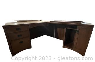 Modern L-Shaped Wooden Desk 