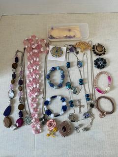 Colorful Costume Jewelry Perfect for Summertime 