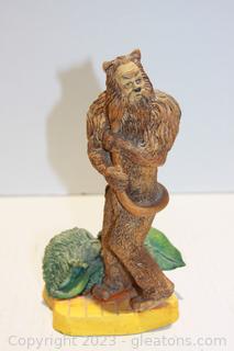 Vintage “The Cowardly Lion” Figurine from the Wizard of Oz Collection by Dave Grossman Creations