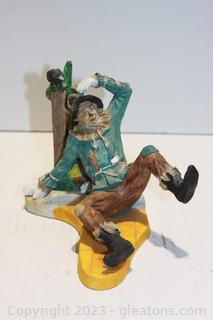 Vintage “The Scarecrow” Figurine from the Wizard of Oz Collection By Dave Grossman Creations
