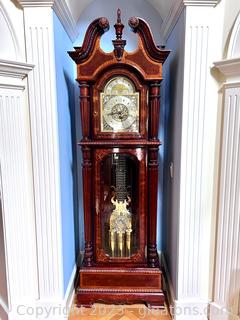Gorgeous Howard Miller Millennium Edition Grand Father Clock W/Key