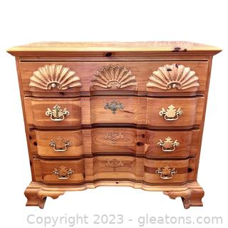 Spectacular Pine Chest of Drawers Made in USA 