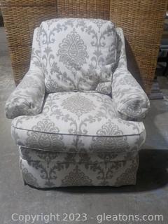 Sherrill Furniture Swivel Club Chair, Made in USA