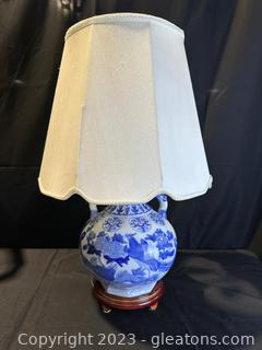 Pretty Blue & White Table Lamp w/White Shade & Handles