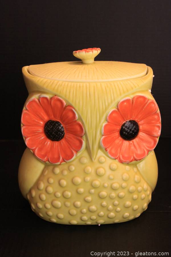  Exceptional Collection of Owls and Heirloom Furniture in Newnan - Online Only