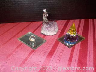 Wizardry! Wizard on Amethyst, Octagonal Prism, and tiny prism sphere