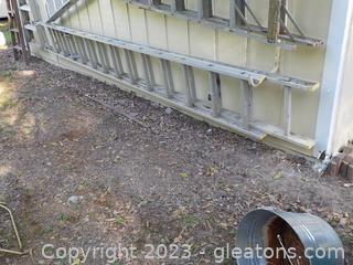Does not include any other ladder Pre-owned Werner 18ft. Metal Extension Ladder