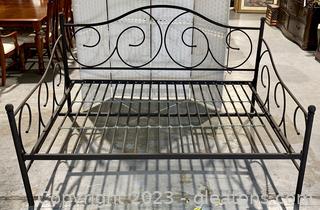 Metal Victoria Daybed Full Size