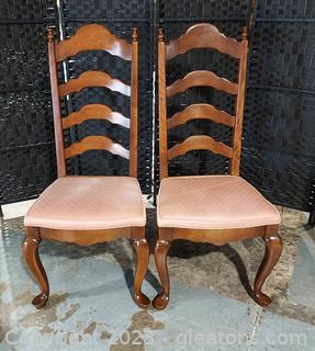 Ethan Allen Pair of Nice Queen Anne Style Ladder Back Chairs with Upholstered Seats