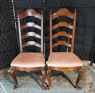 Ethan Allen Pair of Nice Queen Anne Style Ladder Back Chairs with Upholstered Seats